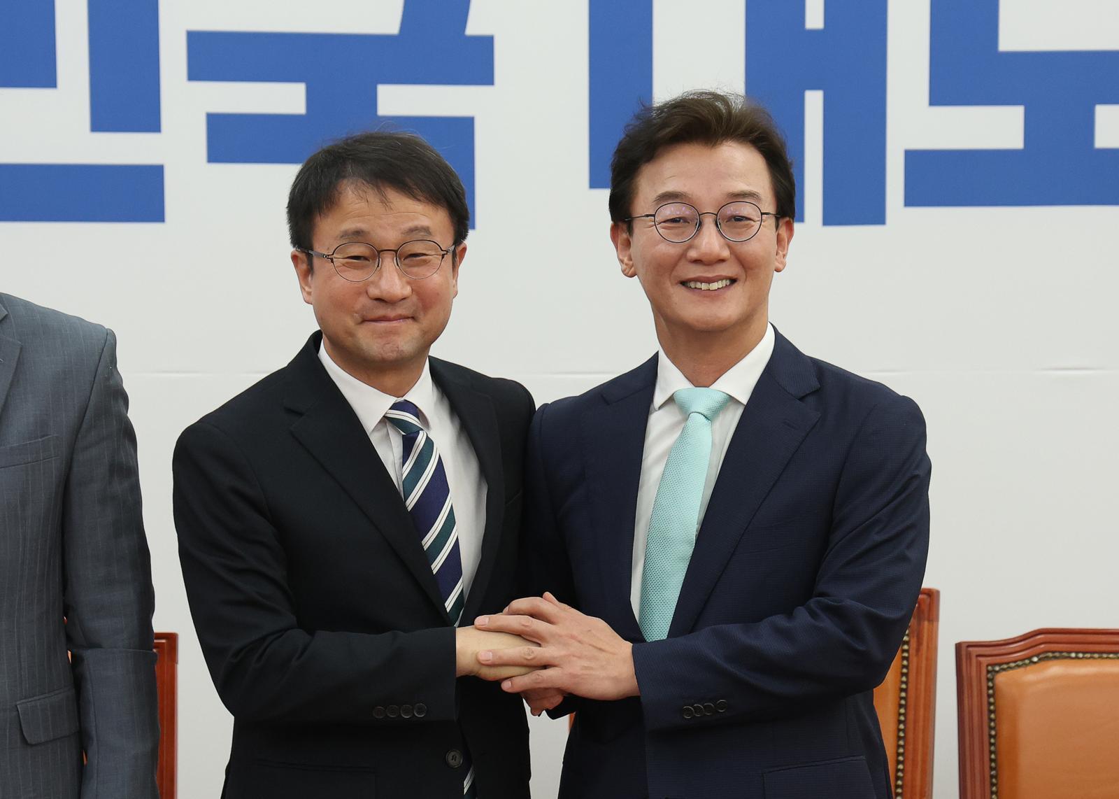 영남·노년층 표심 공략 본격화한 민주당…지역현안·공약 총력전