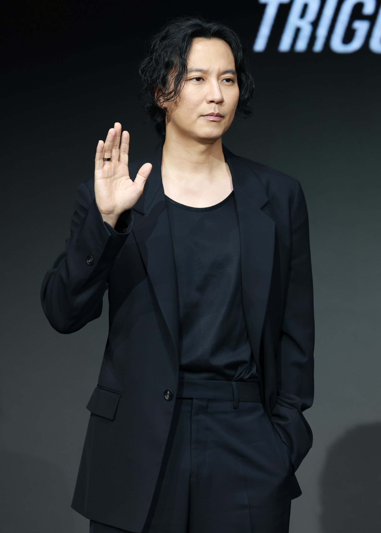 김남길, 가수 정식 데뷔…26일 ‘너에게 가고 있어’ 발매