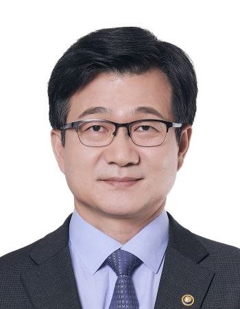 KF-21 보라매, 노후 전투기 대체하며 자주국방 실현 신호탄 쏘다[기고/강은호]