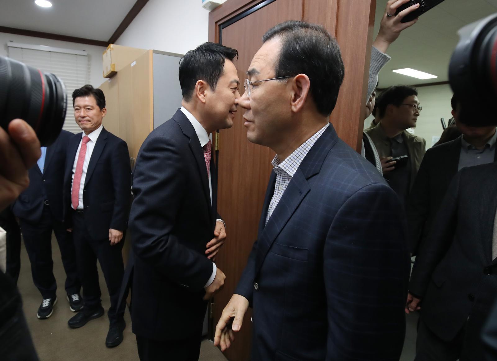 국힘, 주호영 가처분 예고에 “법보다 당 사랑하는 마음으로 해결 기대”