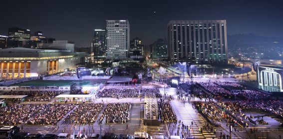 [정훈구의 인터‘스페이스’] BTS가 전 세계에 보여준 광화문의 미래