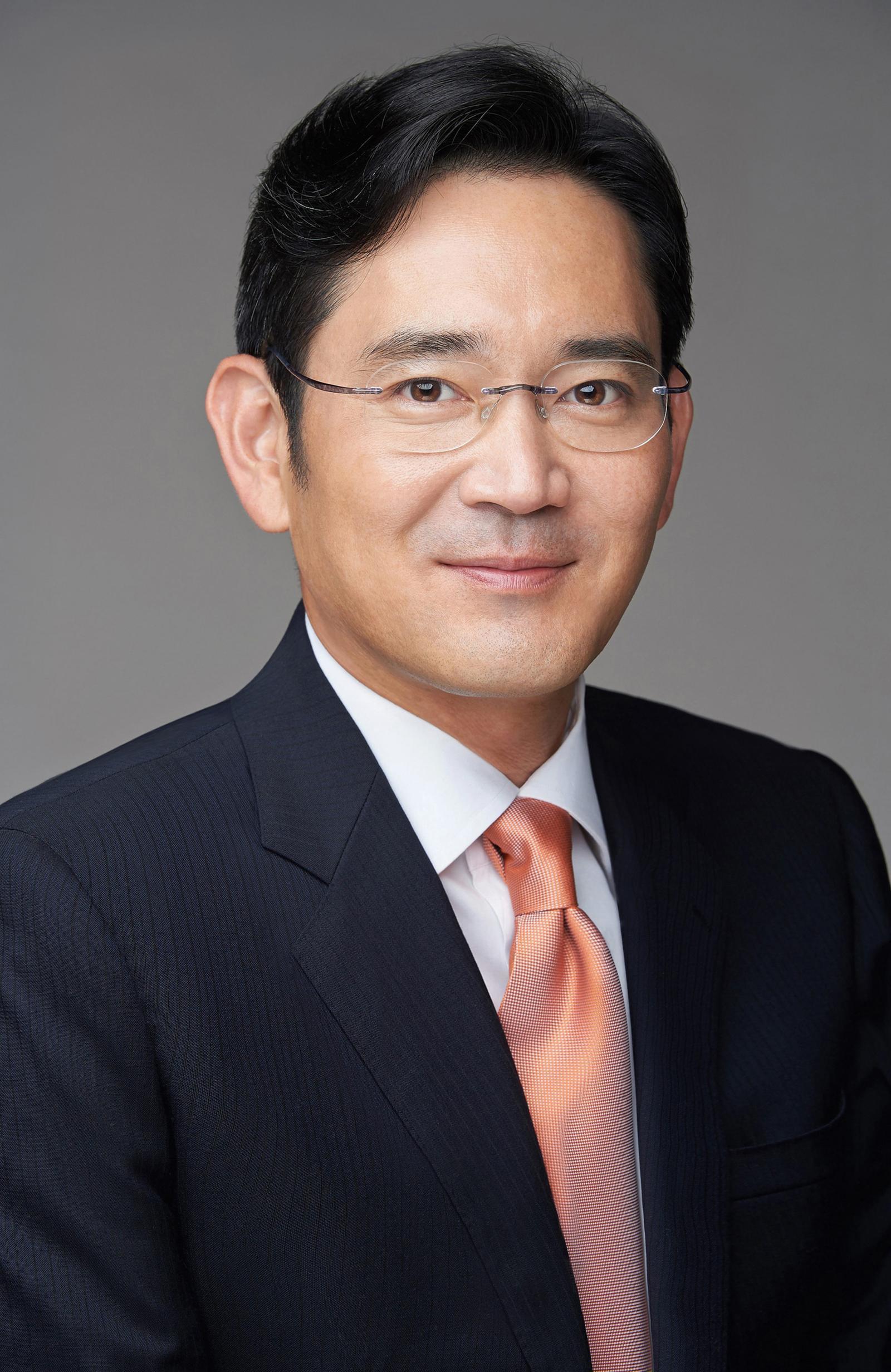 이재용 “노고에 감사” 중동 직원들에 깜짝 선물