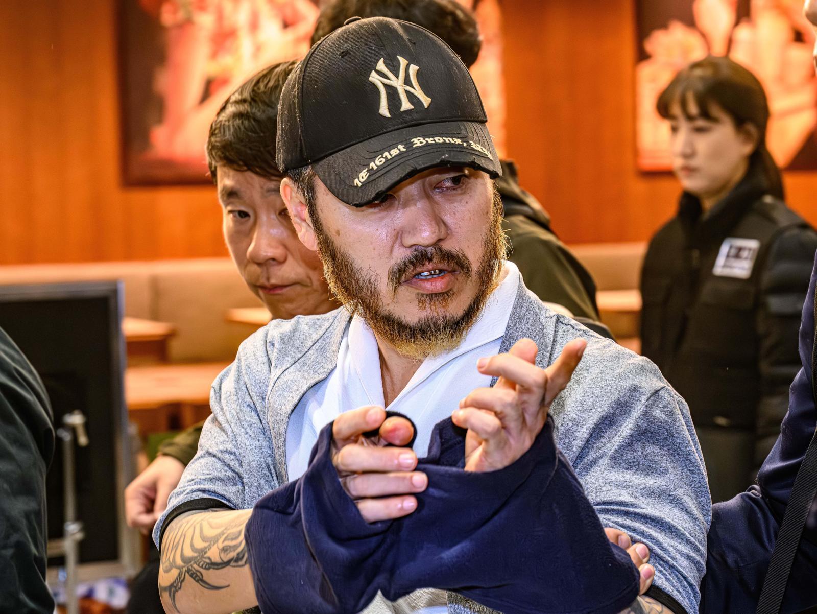 송환된 ‘마약왕’ 수사에 마약-코인 전담 20명 투입