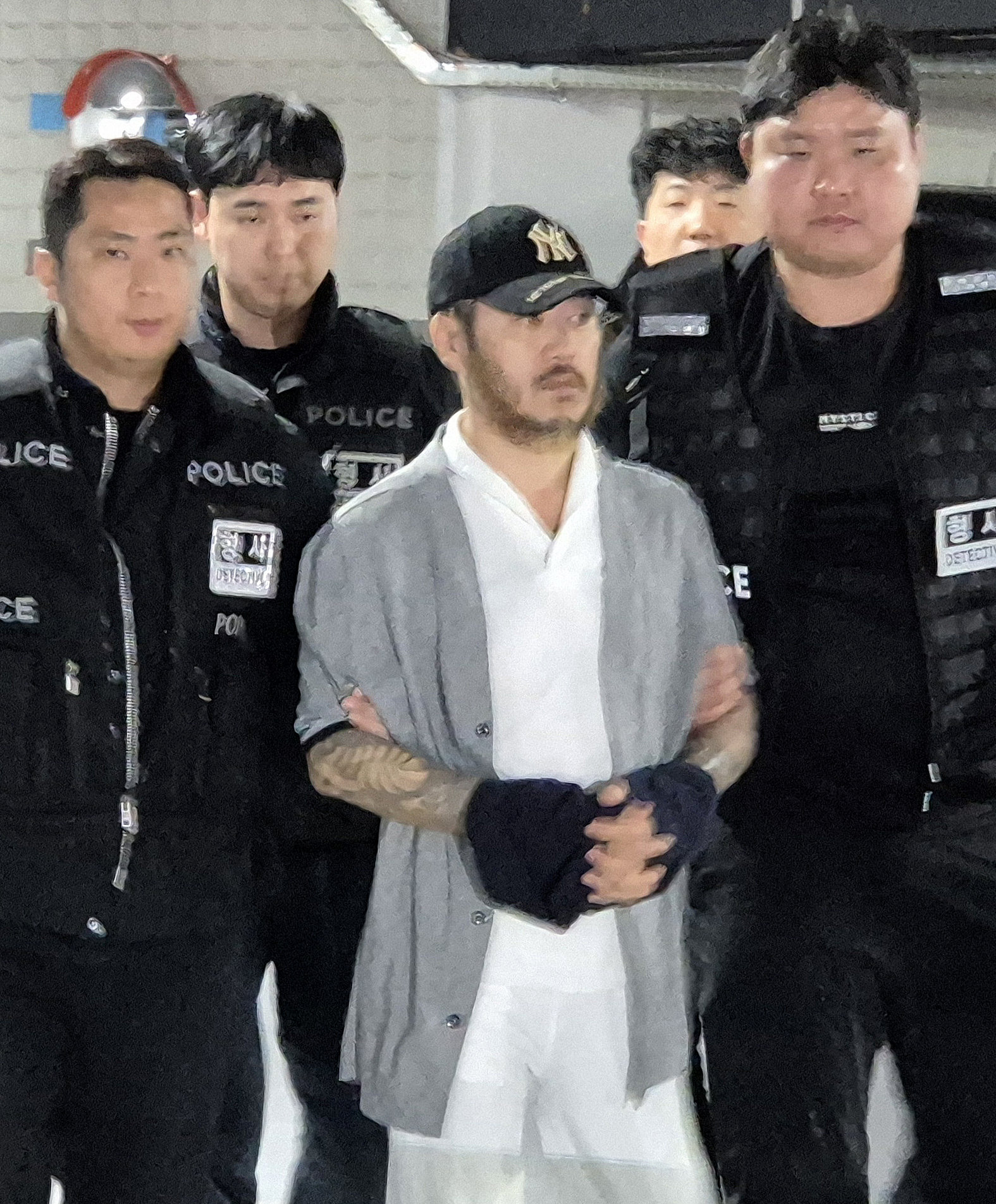 ‘마약왕’ 박왕열 구속영장 신청…경찰, 30억원대 밀수·유통 수사 본격화