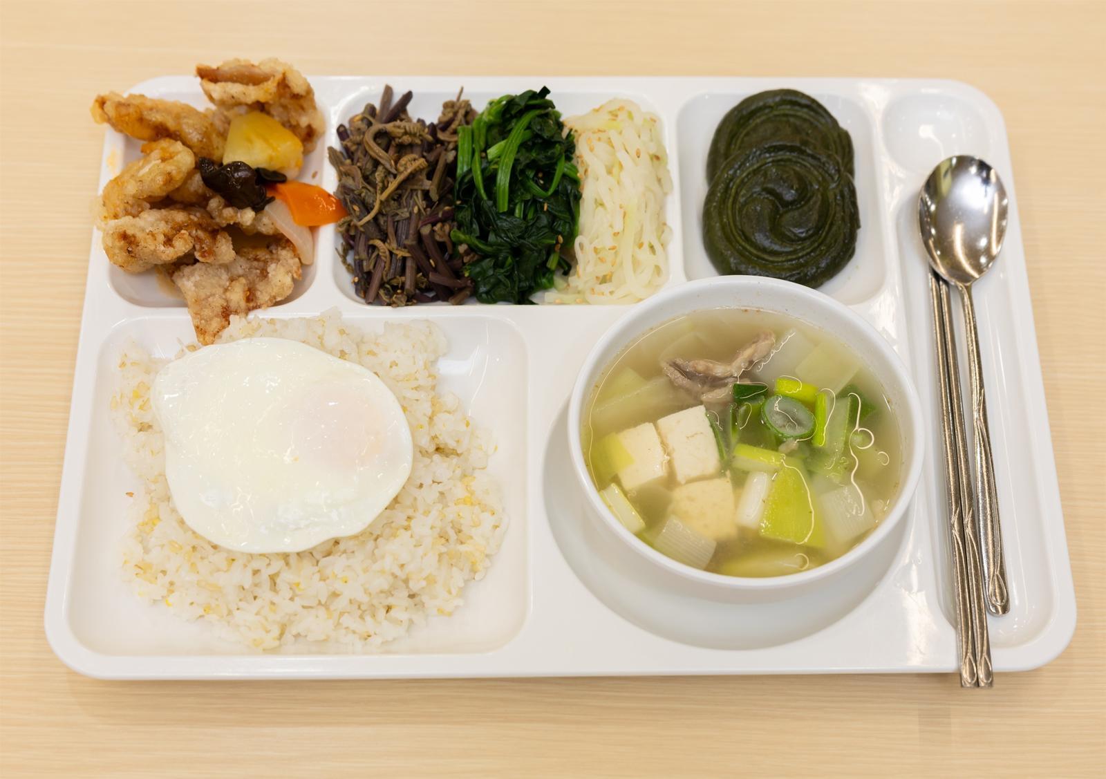 26일 청와대 구내식당 특별 오찬 메뉴. 청와대 제공