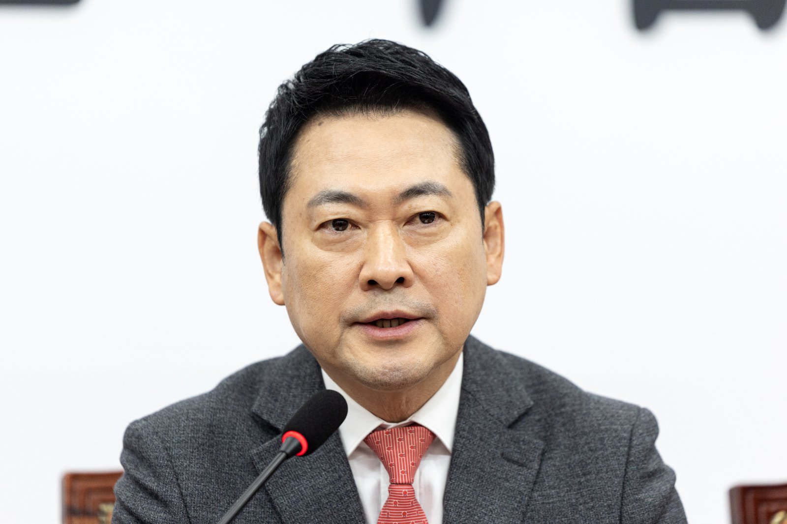 장동혁 “민주당은 똘똘 뭉치는데 왜 우린 못하나”