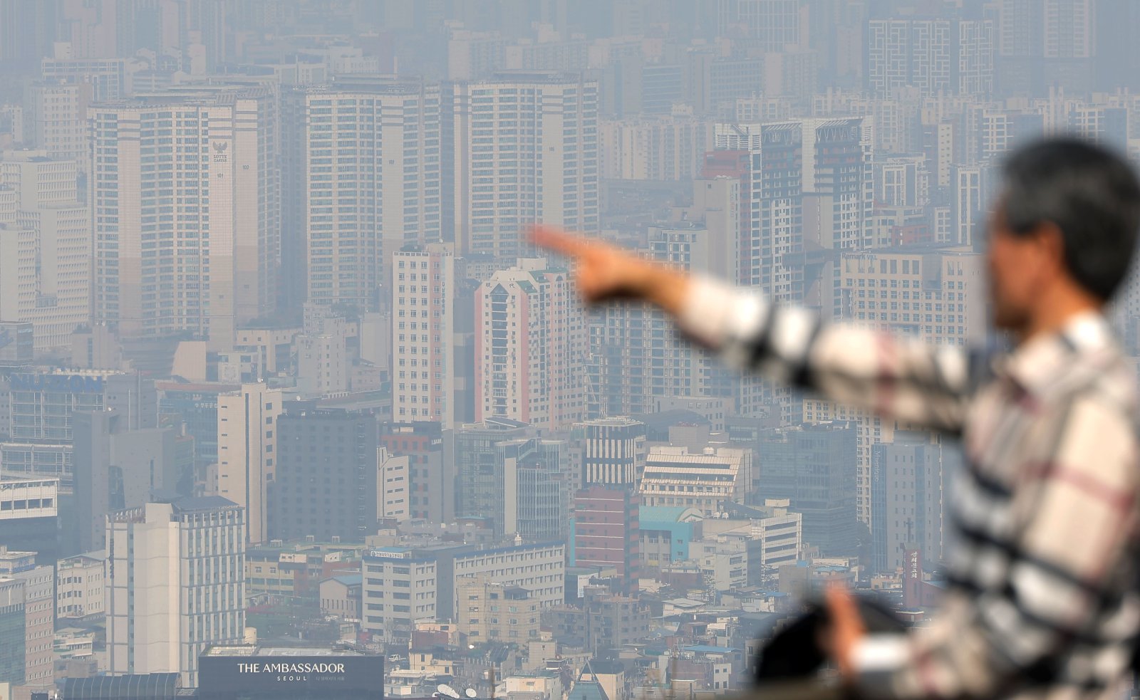 “6억 내려도 안 산다”…급매 쌓인 강남·한강벨트, 거래는 ‘절벽’