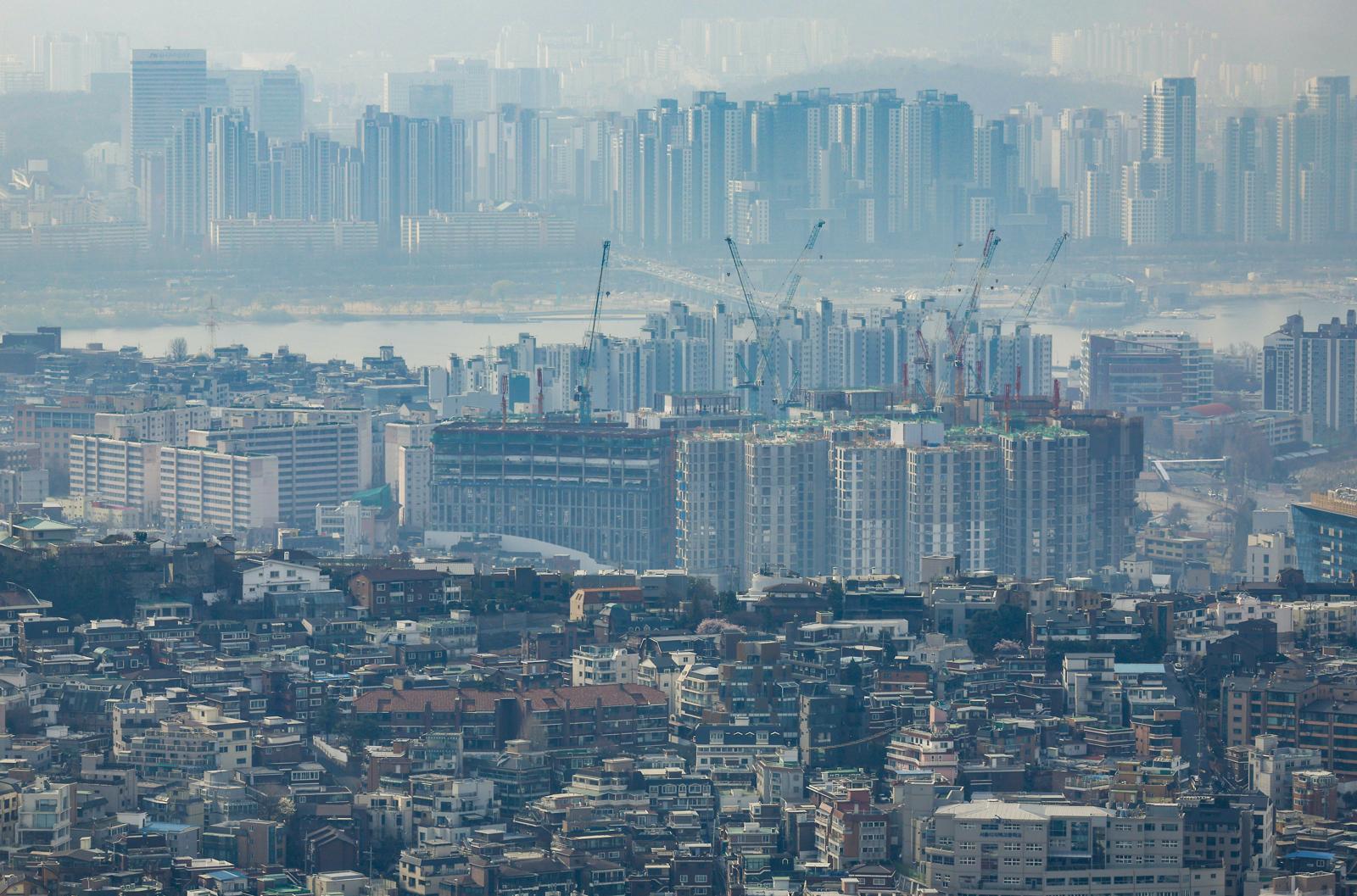 대출규제에…서울 청약, 4년째 전용 85㎡ ‘국평’ 이하로 몰려