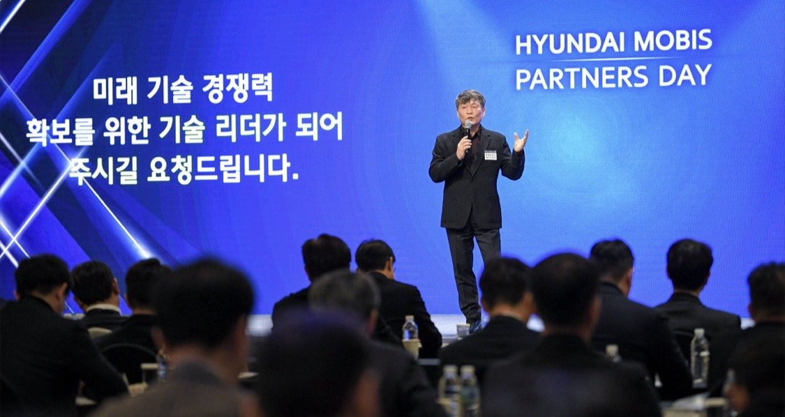 이규석 현대모비스 사장이 2월 6일 ‘현대모비스 파트너스 데이’를 열고 비전을 공유하는 모습. 현대모비스 제공
