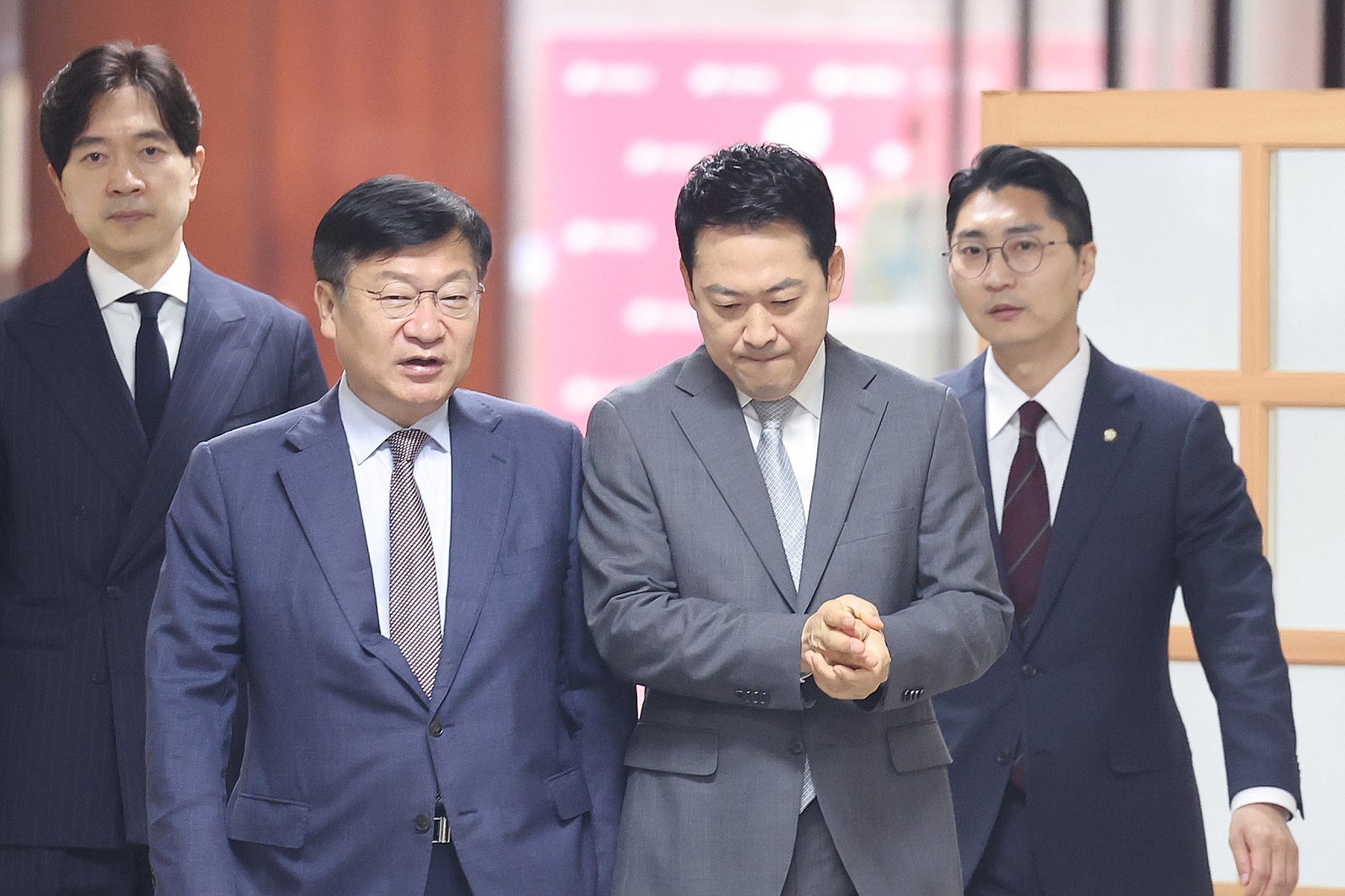 장동혁 “가처분 인용 재판장 黨공관위원장 하라…납득 도저히 안돼”