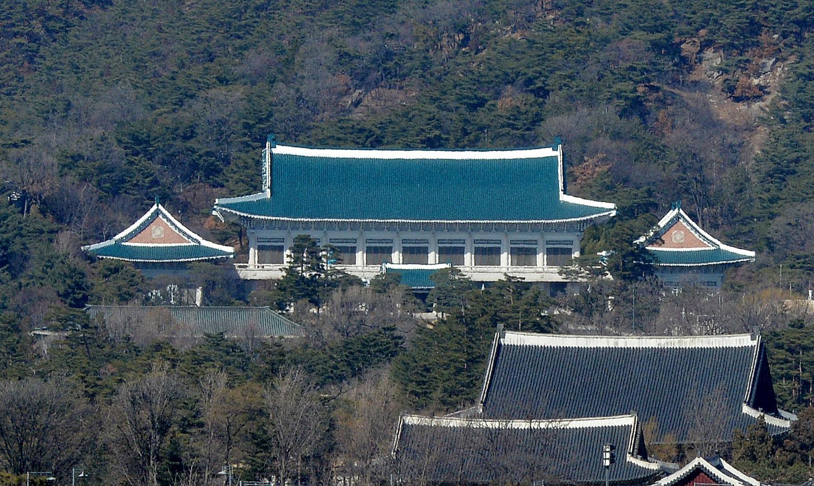 靑, 트럼프 연설에 “중동 평화·안정 회복하는 방향 기대”