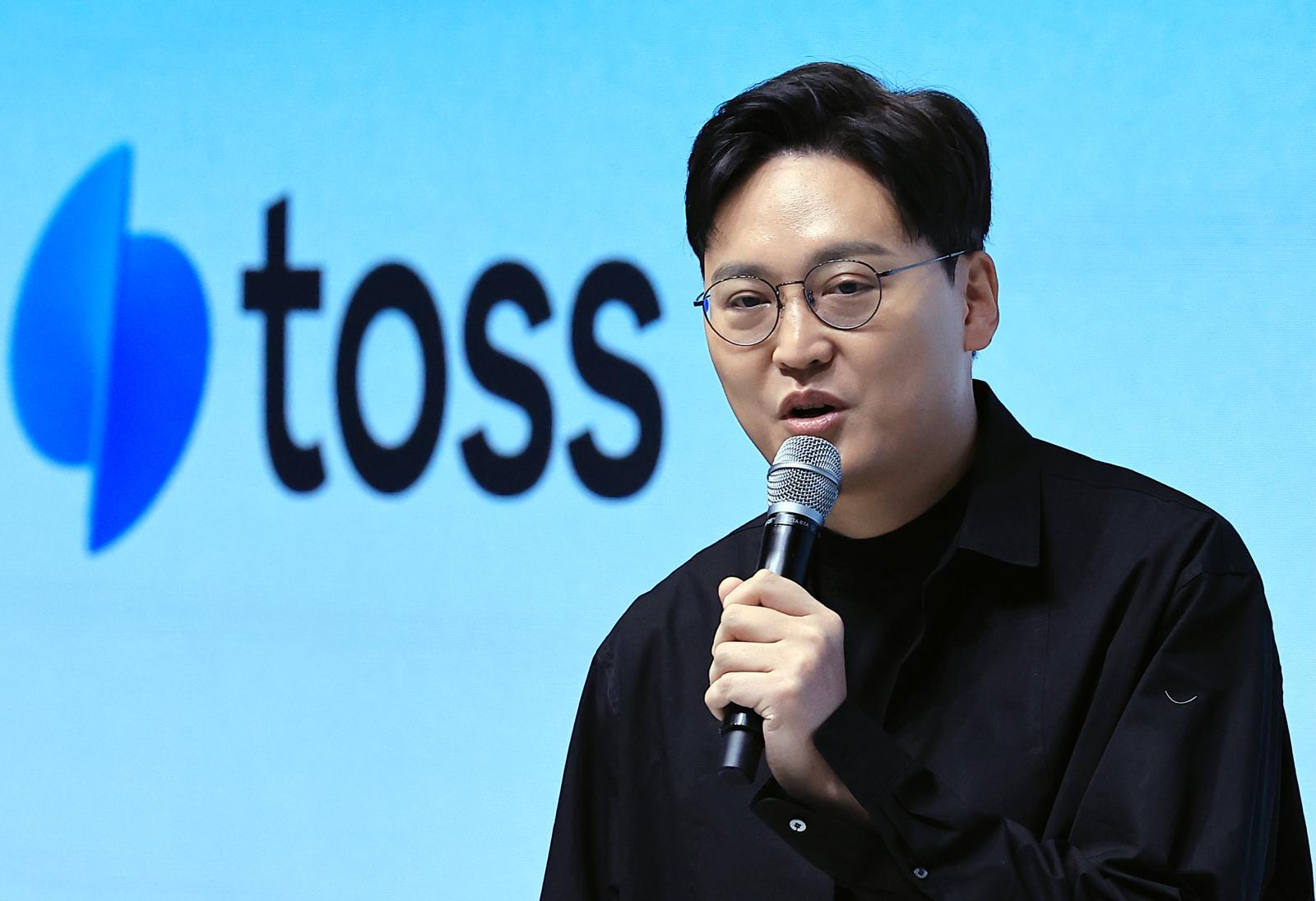 “직원 100명 주거비 지원” 만우절 공약, 10%는 진짜였다