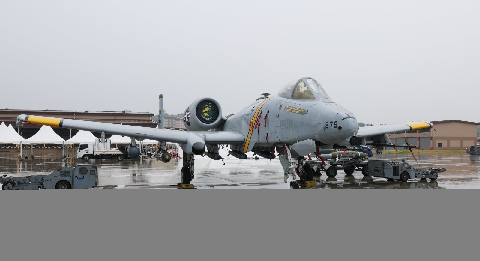 美, A-10 공격기 중동에 추가 투입…이란 공세 확대 신호