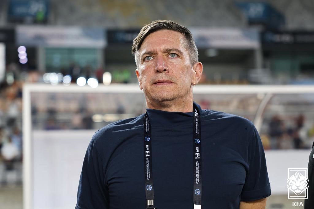 일본 여자축구 닐센 감독 경질