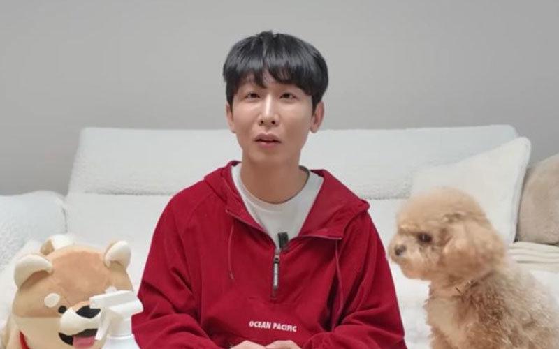 제작진들과 악플을 읽는 시각장애인 유튜버 ‘원샷한솔’(본명 김한솔). 원샷한솔 유튜브 캡처