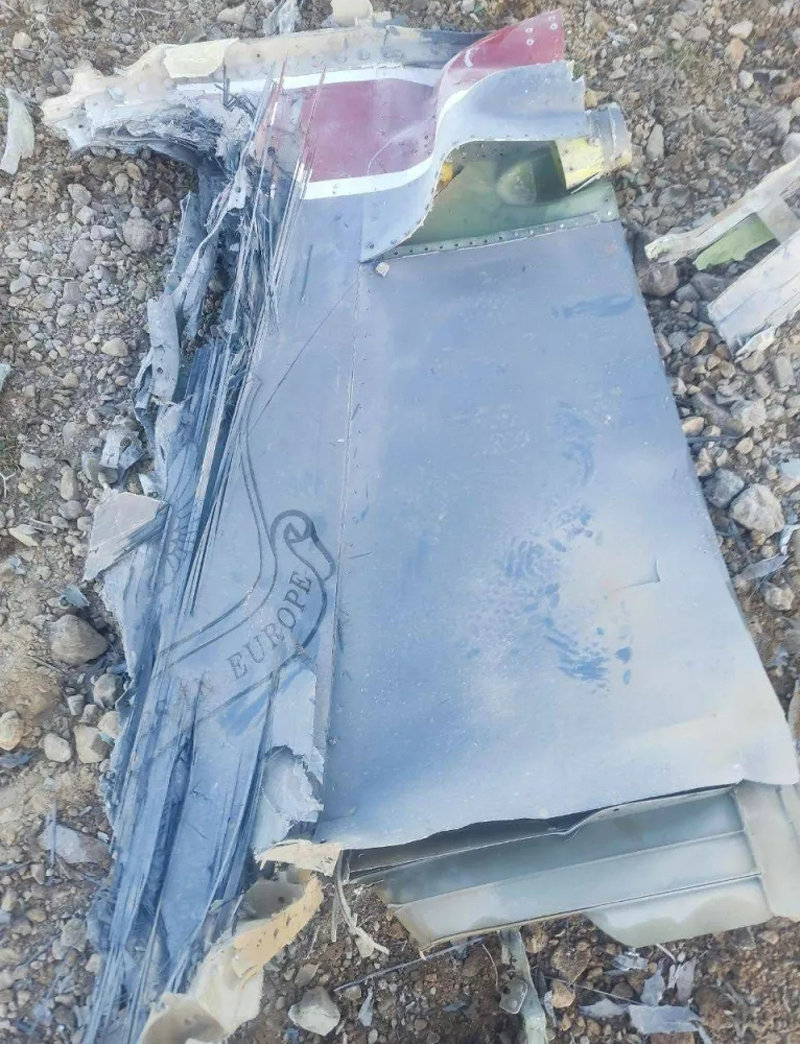 이란 혁명수비대가 자신들이 격추한 F-35 전투기 잔해라며 국영 매체에 공개한 사진. 그러나 실제로는 F-15E 전투기의 잔해로 추정된다. 사진출처 X
