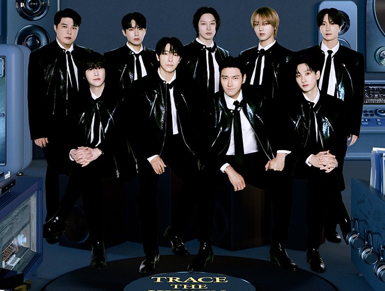슈퍼주니어 공연 중 관객 3명 추락 부상…SM “깊이 사과”