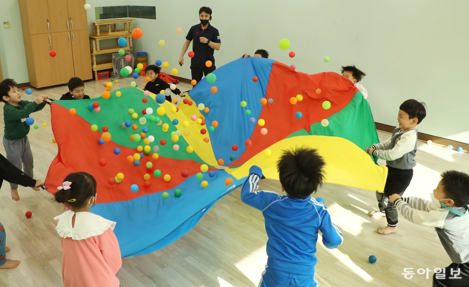 학교폭력 해법, 교실 아닌 운동장에 있다[유상건의 라커룸 안과 밖]