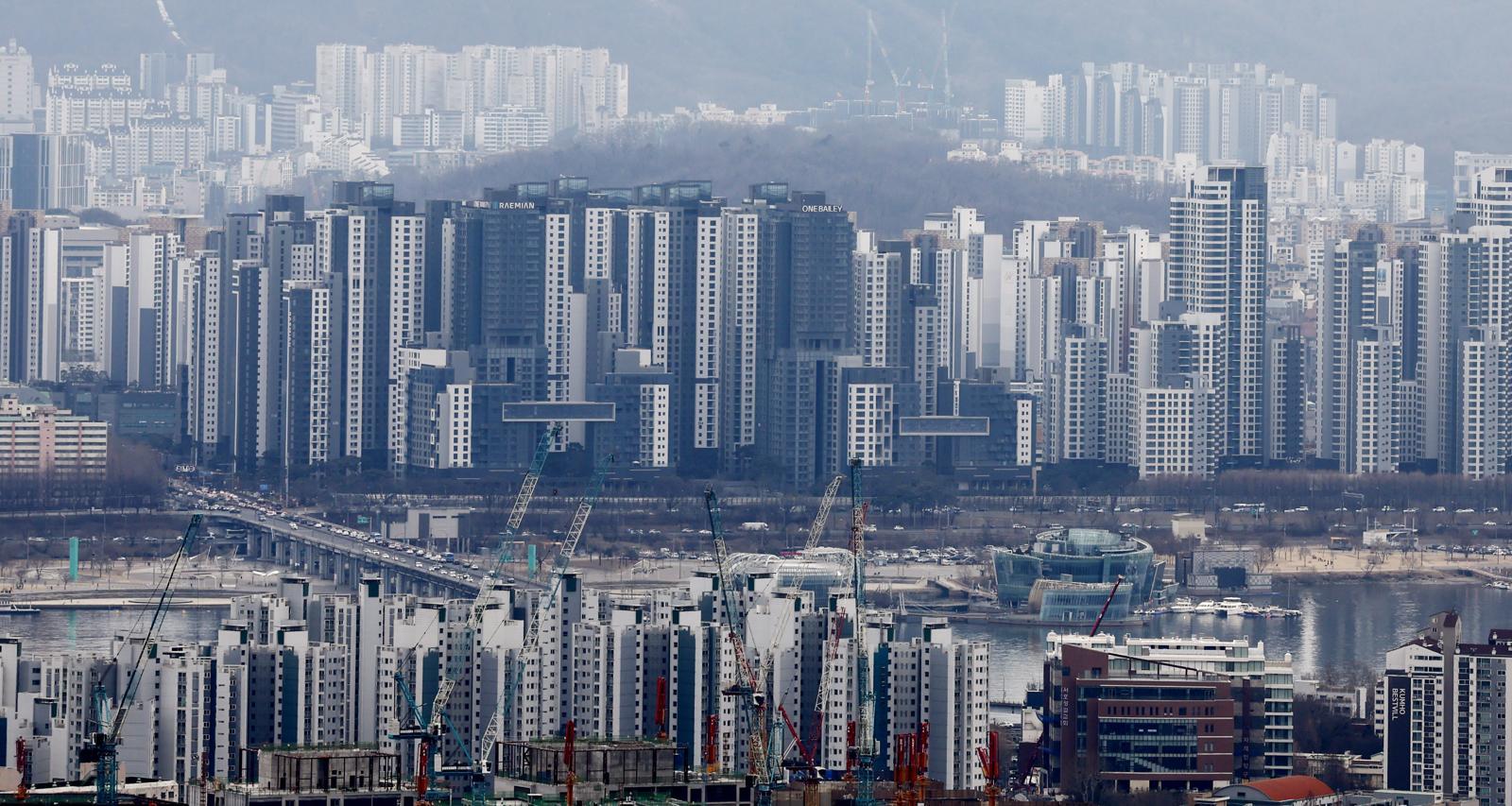 서울 중구 남산에서 본 서울시내 아파트 단지. 2026.02.26 서울=뉴시스