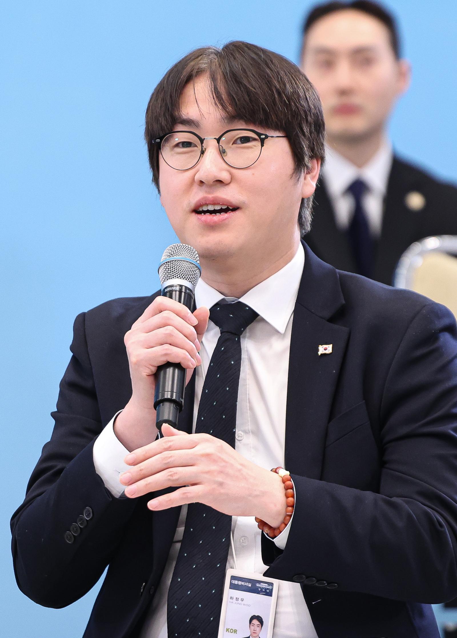 靑 하정우 “부산 출마 고민 안 할 순 없어…인사권자 결정”