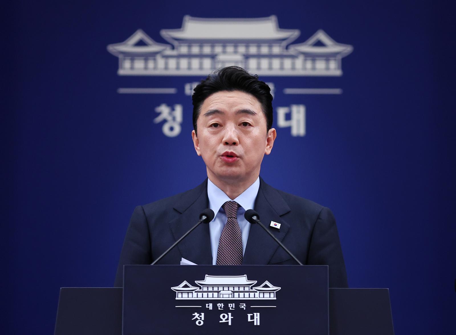 [속보]강훈식, 중동 3개국 ‘전략경제협력 특사’ 오늘 출국