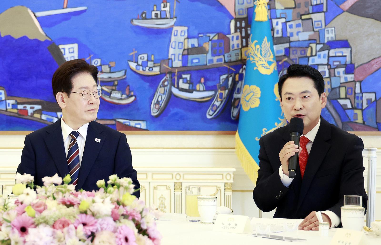 국힘 “장동혁 대표, 대통령 연임 불가 선언 요구…李 즉답 피해”