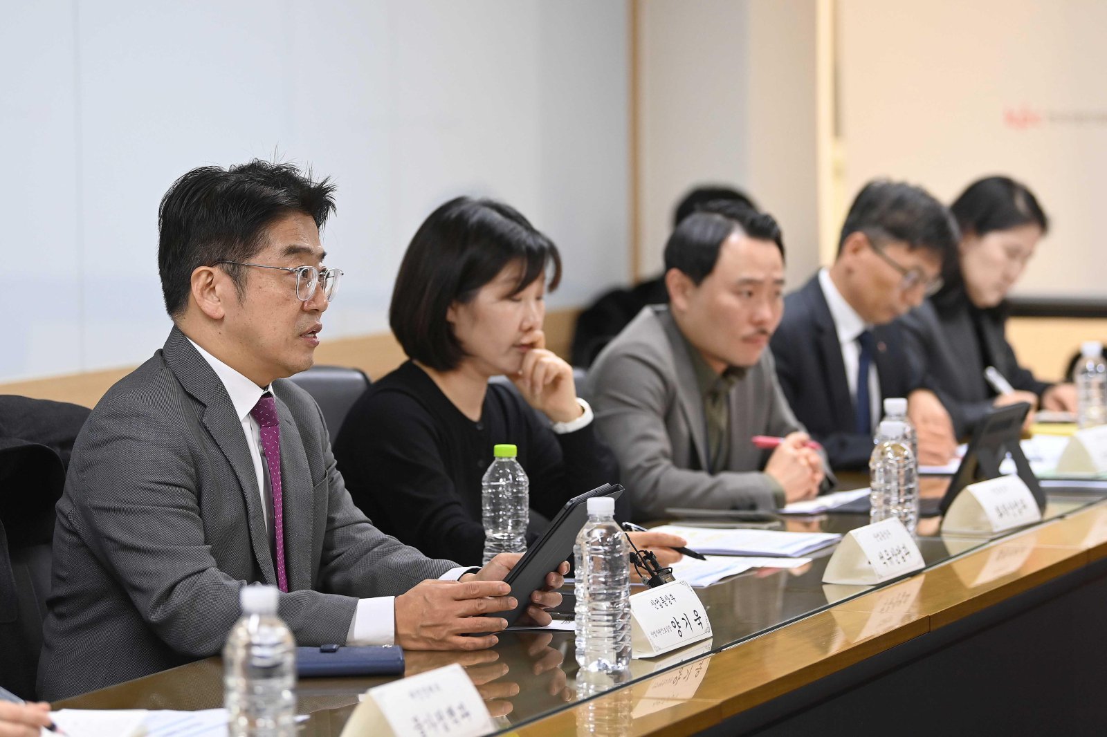 생산 늘었는데 윤활유·선박연료 품귀?…산업부 수급대책회의