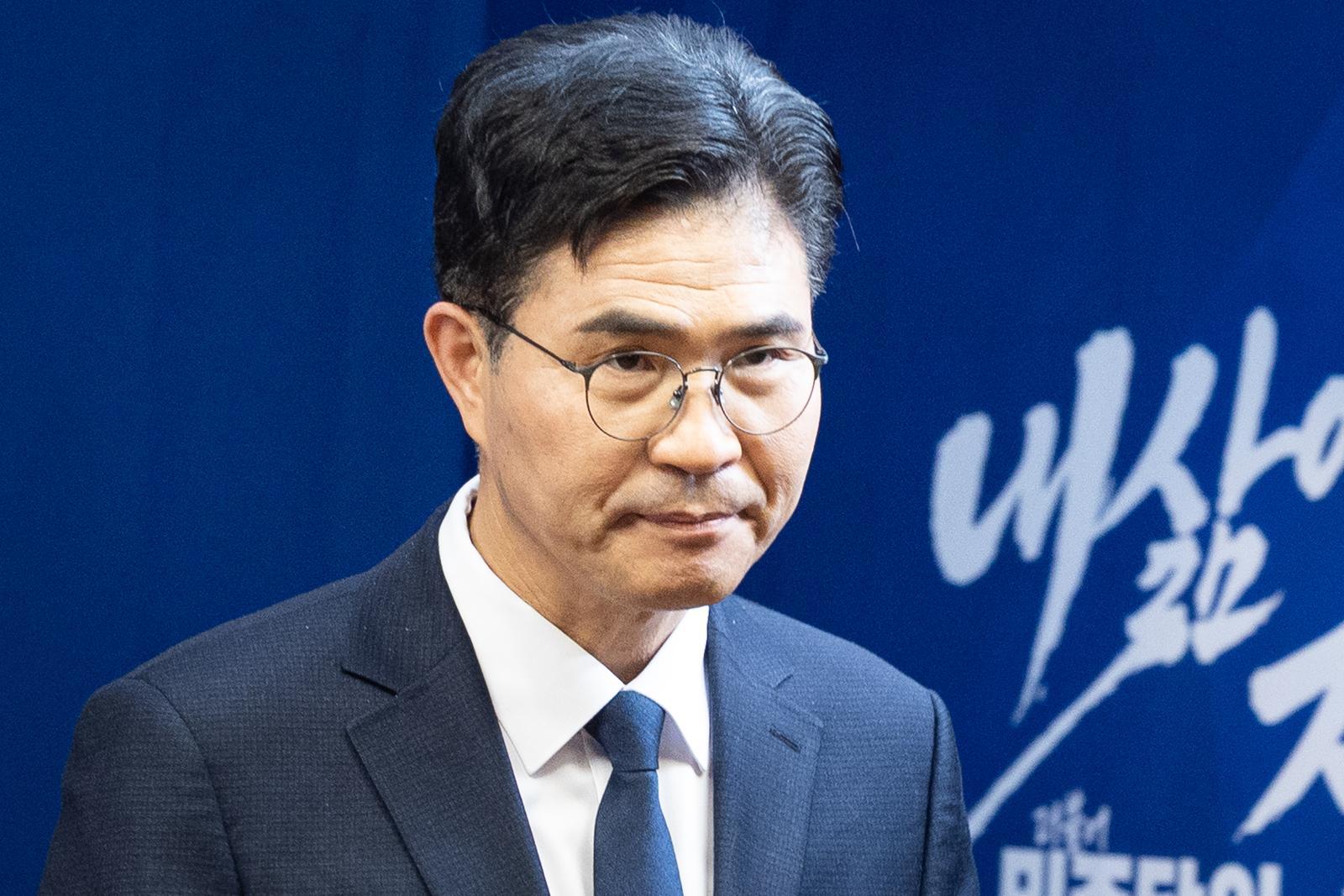 민주당 “이원택 현재까지 혐의 없어…경선 계획대로”