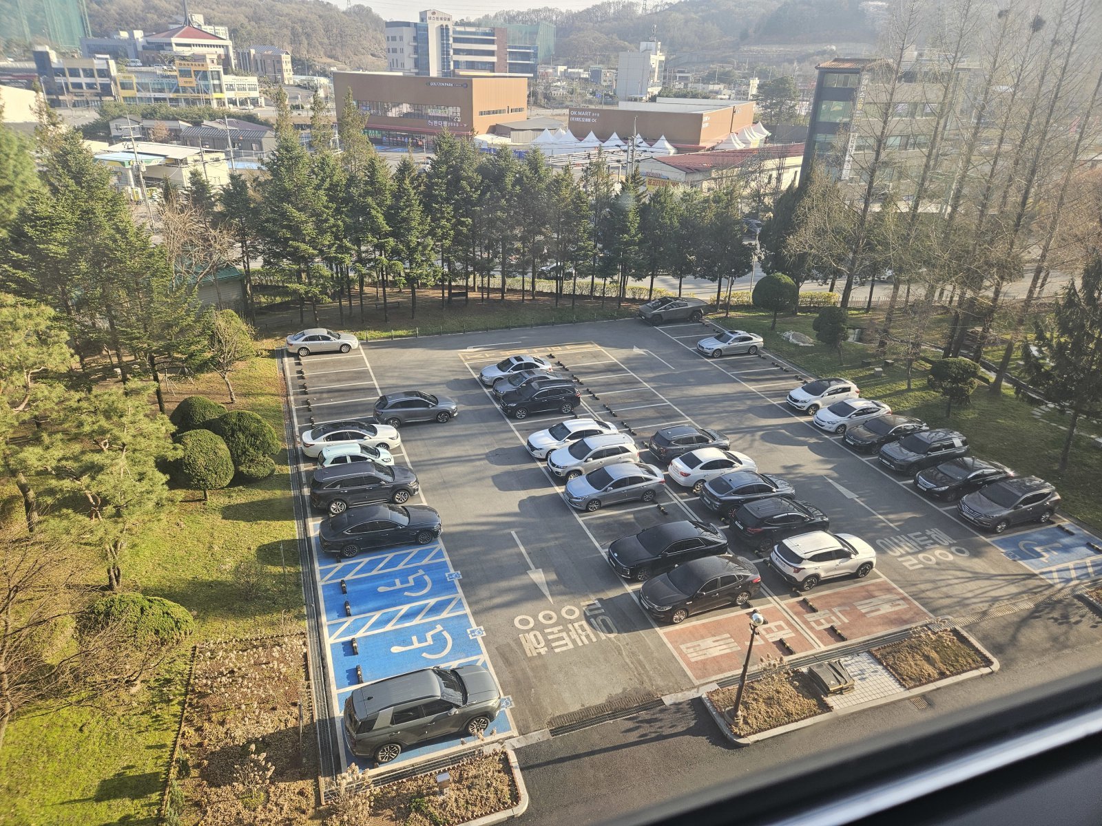 공영 5부제는 ‘차단’·2부제는 ‘처벌’…꼼수주차는 1회도 ‘징계’