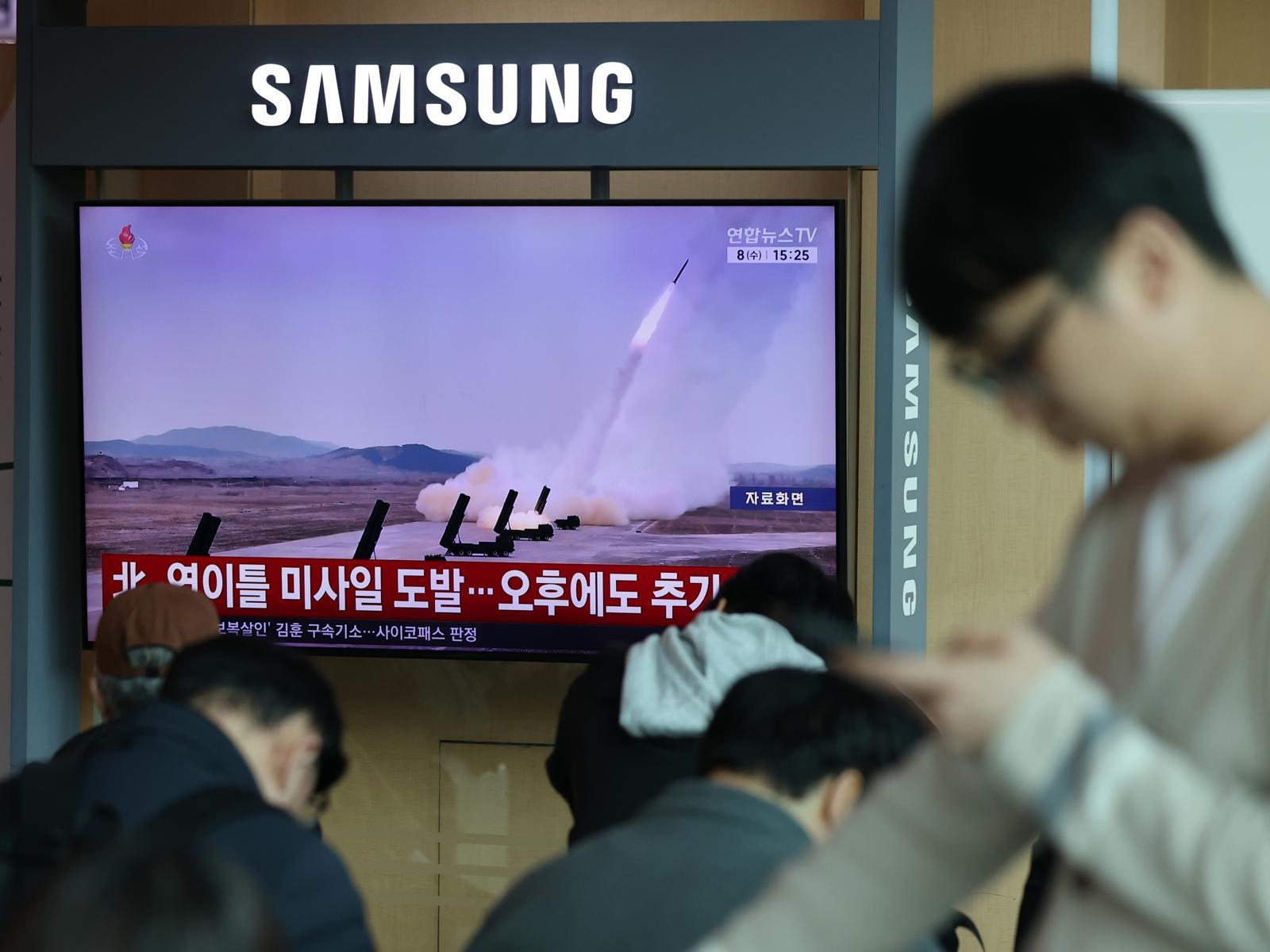 北, 집속탄 장착한 단거리미사일 시험발사…“7㏊ 표적지역 초토화”