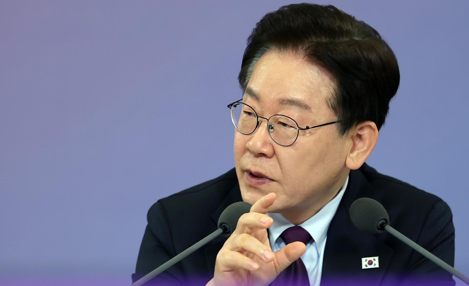 李 지지율 69% 유지…“중동전 대응 잘하고 있다” 55%