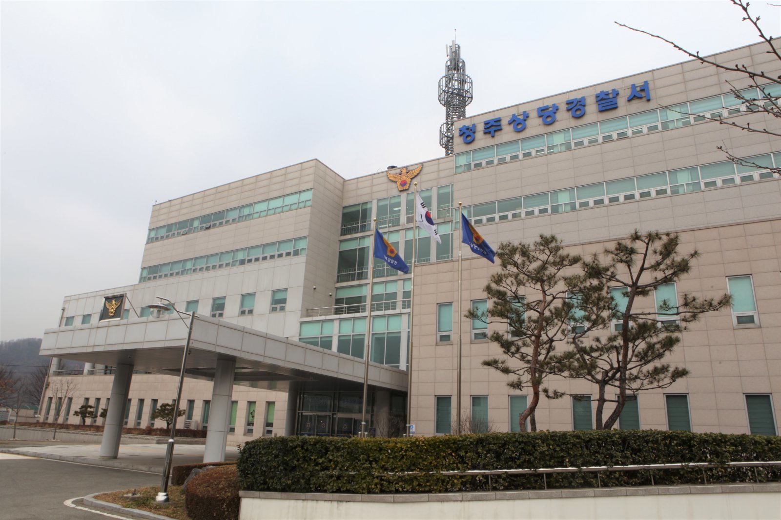 무면허 60대 사고 들통날까 지인에게 ‘운전자 바꿔치기’ 부탁