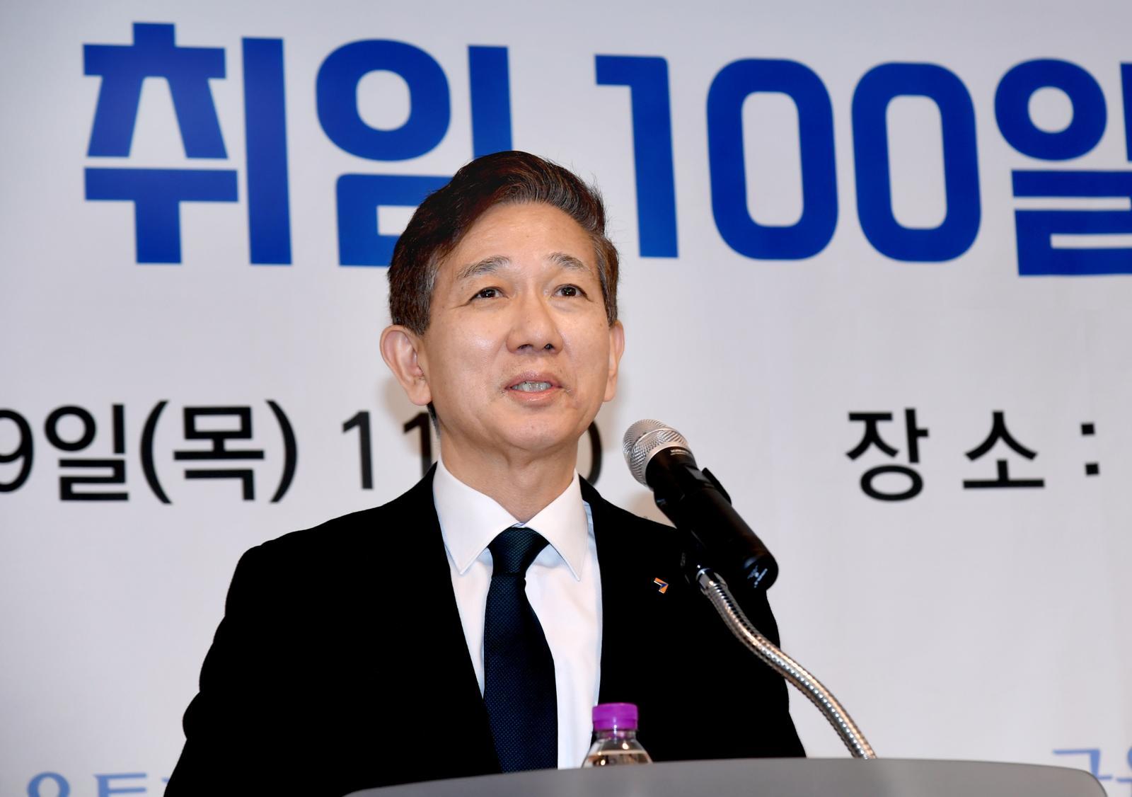 9일 오전 서울 영등포구 여의도에서 열린 ‘금투협회장 취임 100일 기자간담회’에서 황성엽 금융투자협회장이 발언하고 있다.  금융투자협회 제공