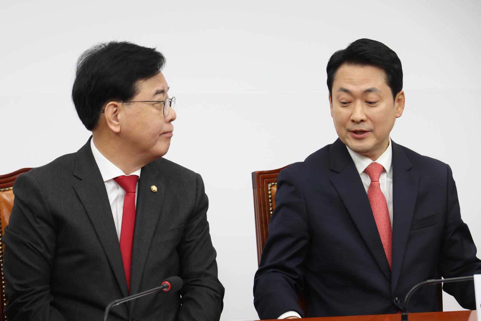 국힘 최고위 아수라장…경쟁 후보 비난하고 “엽기 공천” 막말도