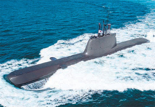 [속보]현대重 울산조선소 잠수함 정비중 화재…1명 실종