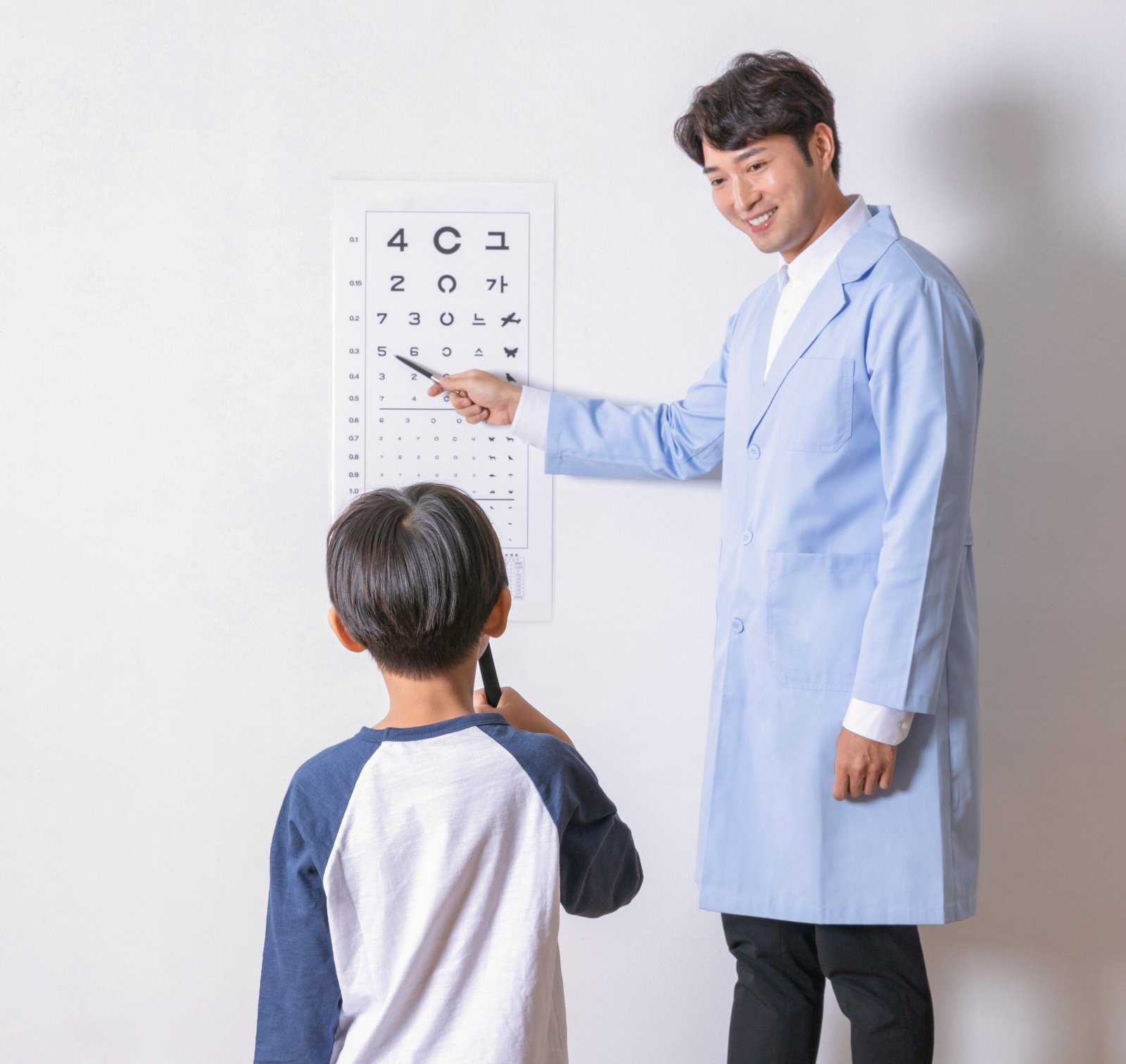 “안경 써도 시력이 나빠요”…‘이 시기’ 놓치면 영구장애