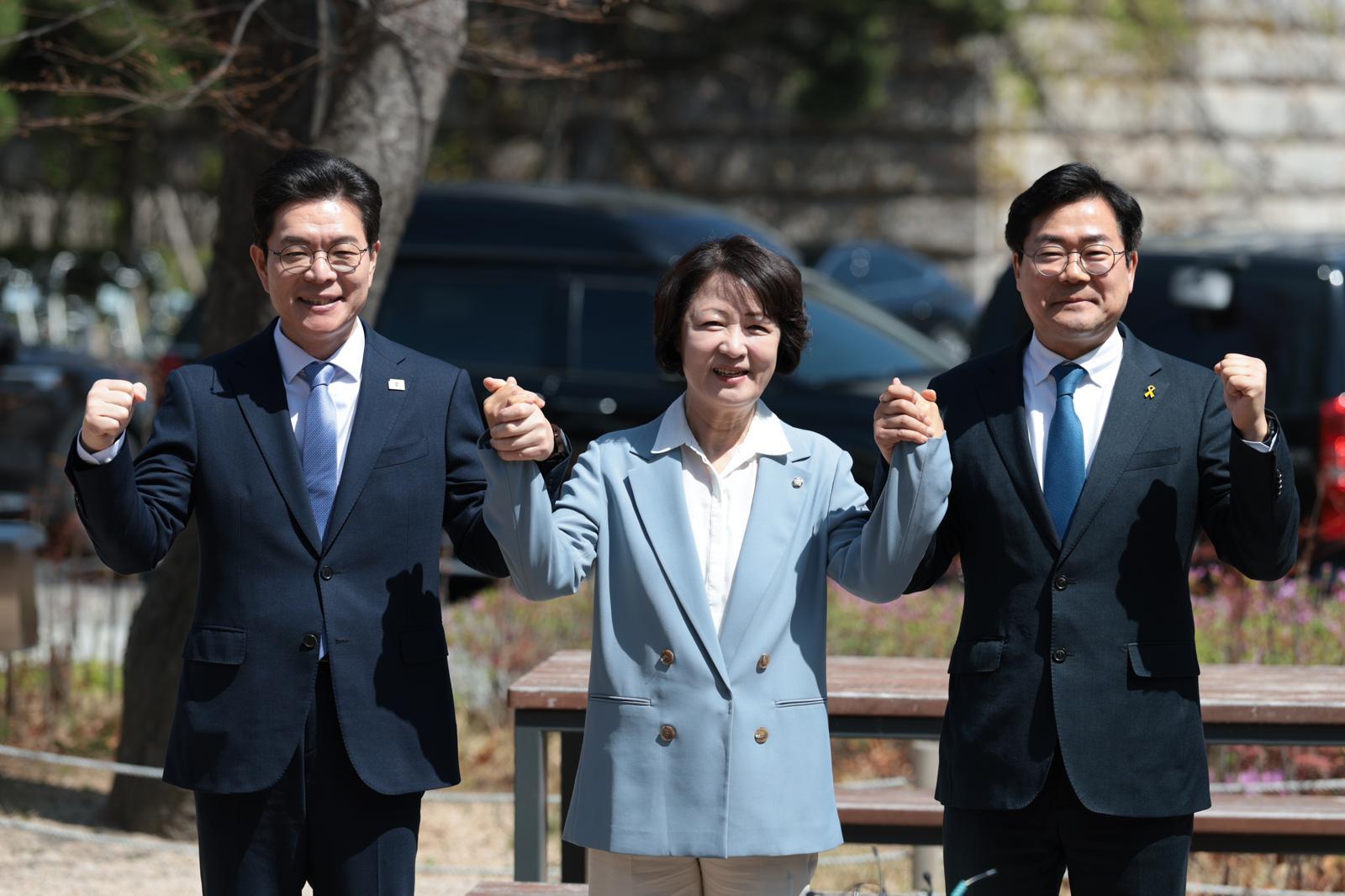 정원오·추미애·박찬대, 공동 선거 운동 결의