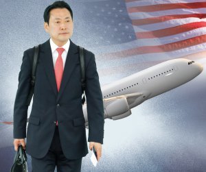 출국 후 미국행 알린 張 대표 [횡설수설/윤완준]