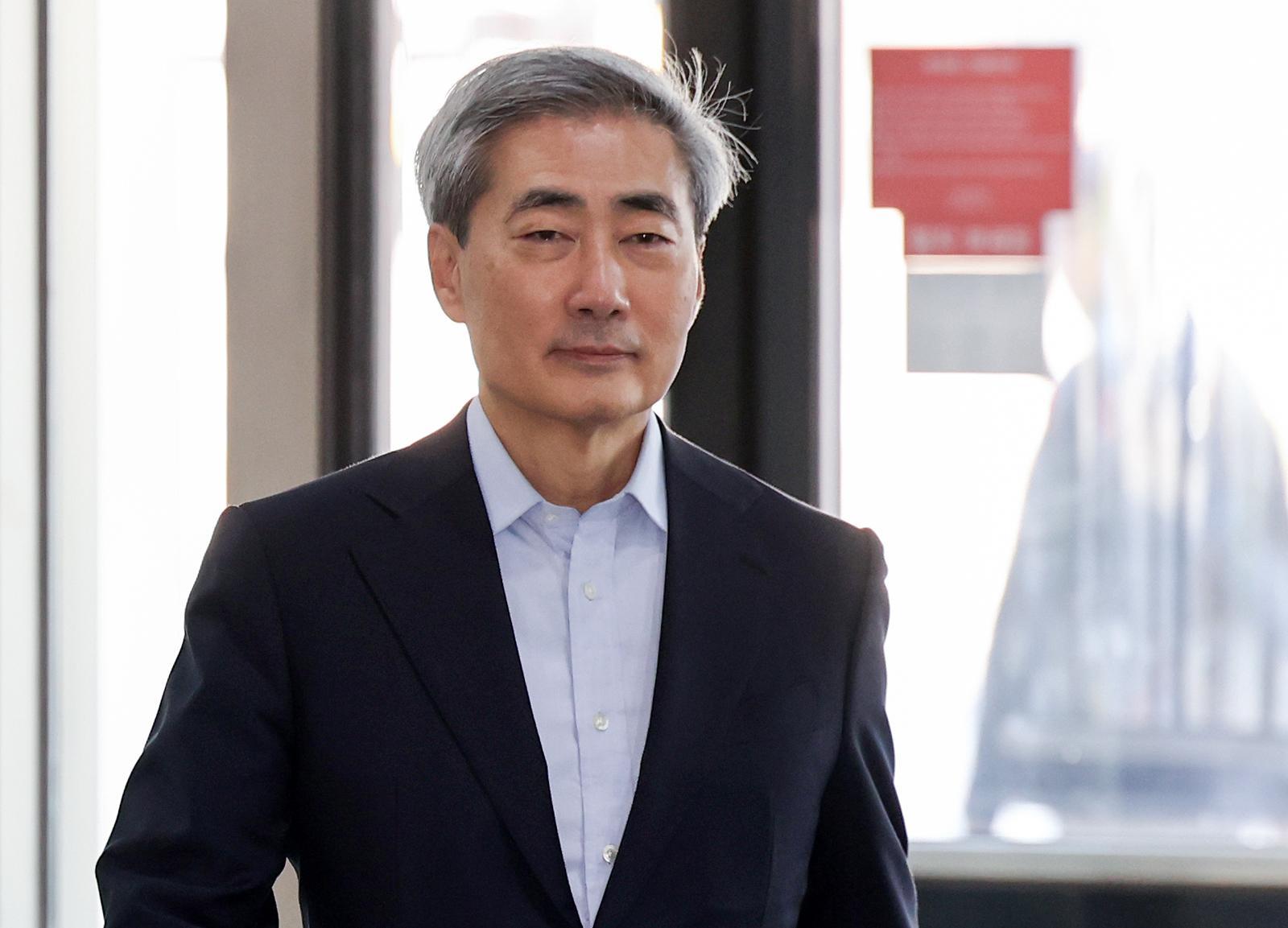 신현송 “스테이블코인 도입 찬성…중앙은행 CBDC가 중심 돼야”