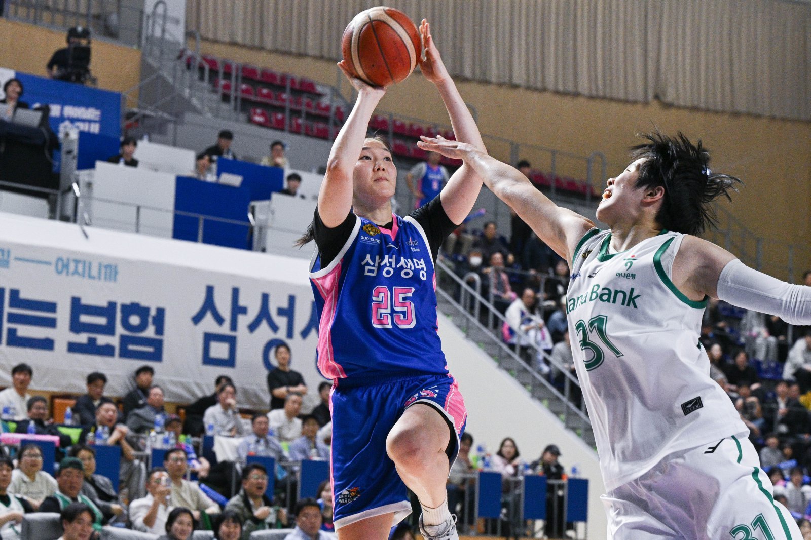 여자농구 삼성생명, PO 1패 후 2연승…챔프전까지 1승