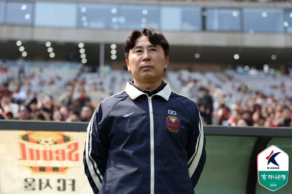 따뜻한 ‘봄날’ 보내는 서울FC …김기동 “더 이상 징크스는 없다”