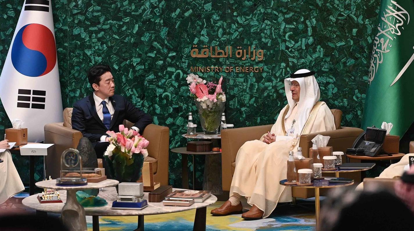 “사우디 원유-나프타 韓에 우선공급 약속”… 호르무즈 대체 ‘얀부항’ 통해 들여오기로