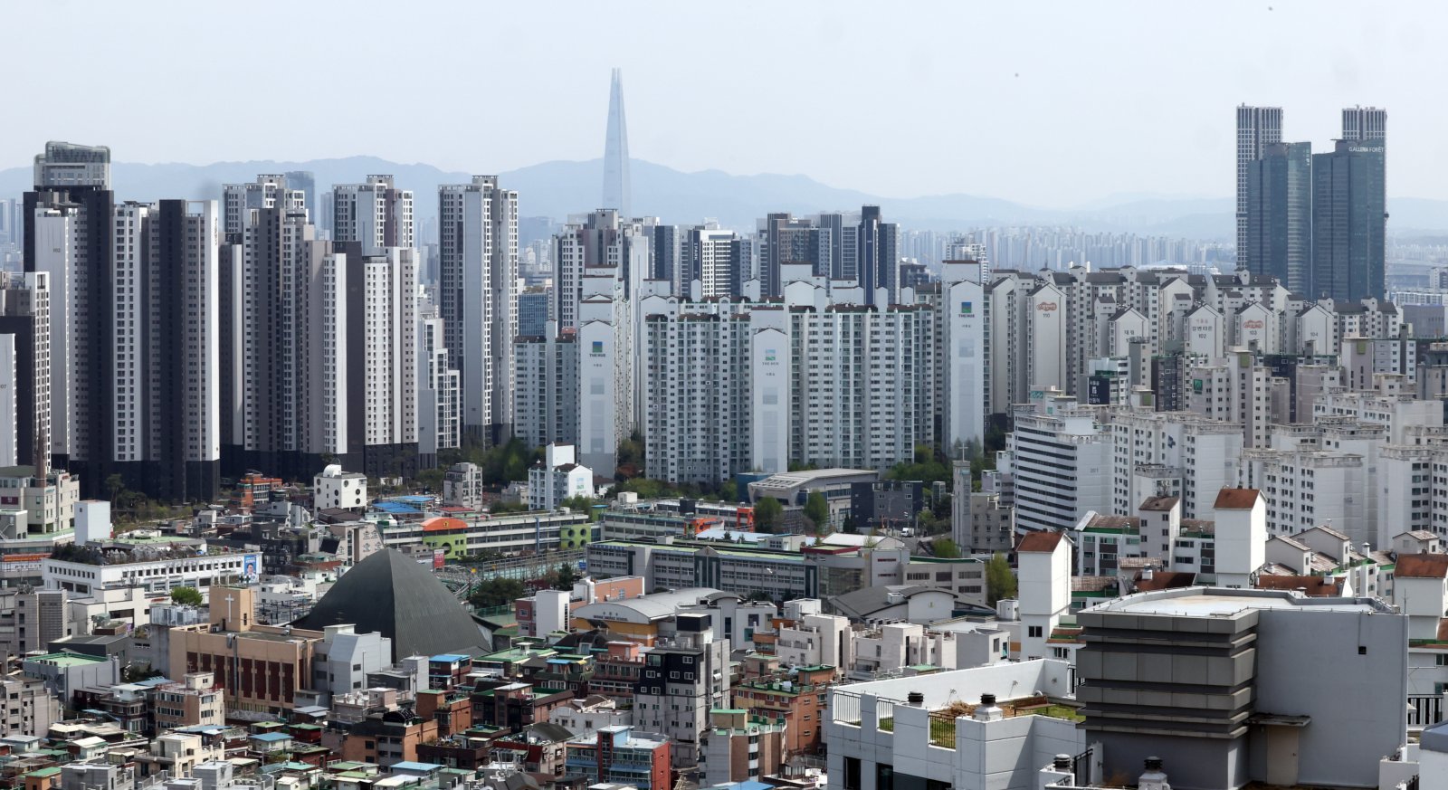 저축은행 예금 97조원대로 ‘뚝’…4년 4개월 만에 최저치