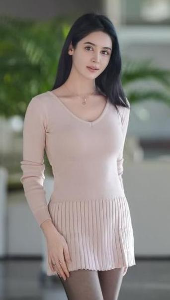 한국에서 모델, 배우 등으로 활동하고 있는 미스 이란 출신 호다 니쿠. 호다 니쿠 인스타그램 캡처