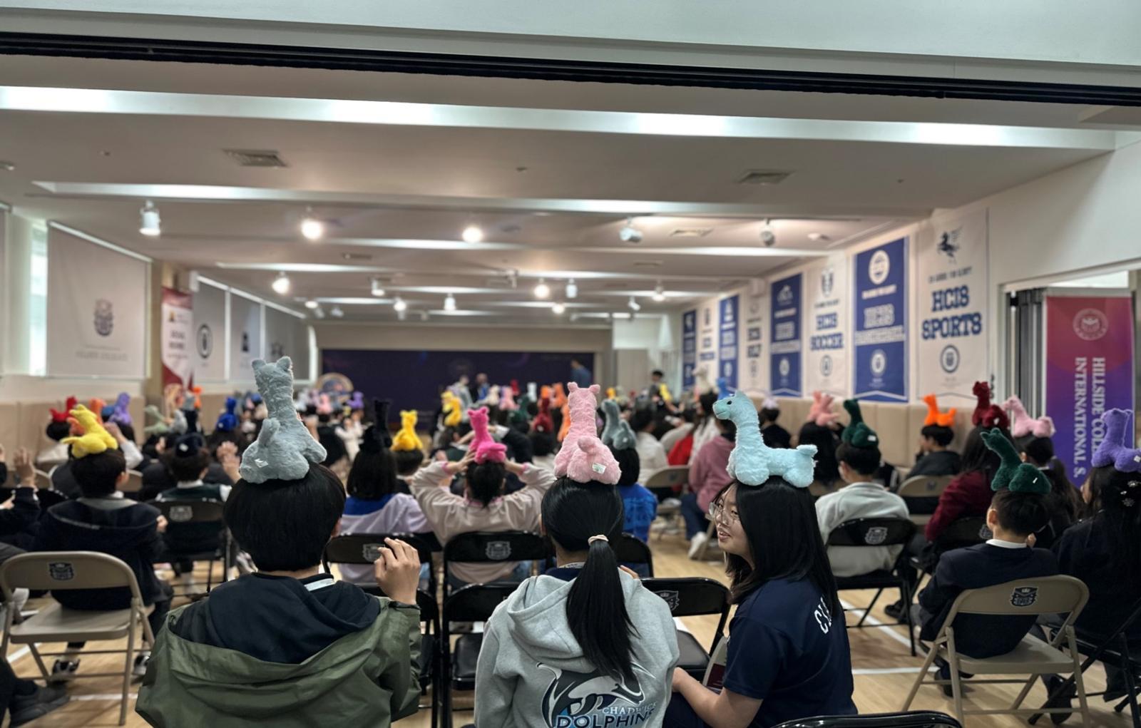 https://dimg.donga.com/wps/NEWS/IMAGE/2026/04/16/133752771.1.jpg