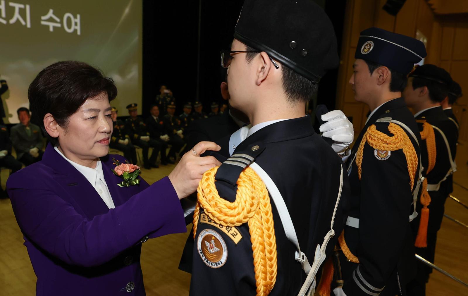 졸업하면 기술병 입대… 군 특성화고 지정