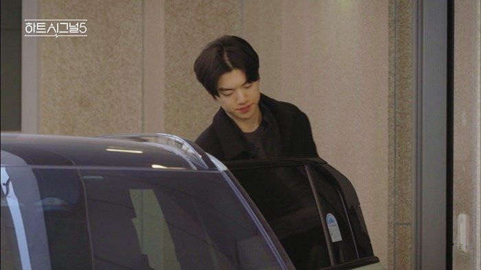 ‘하트시그널5’ 인기남 박우열, 출근길 ‘숨멎’ 플러팅…우아한 폭스 등극