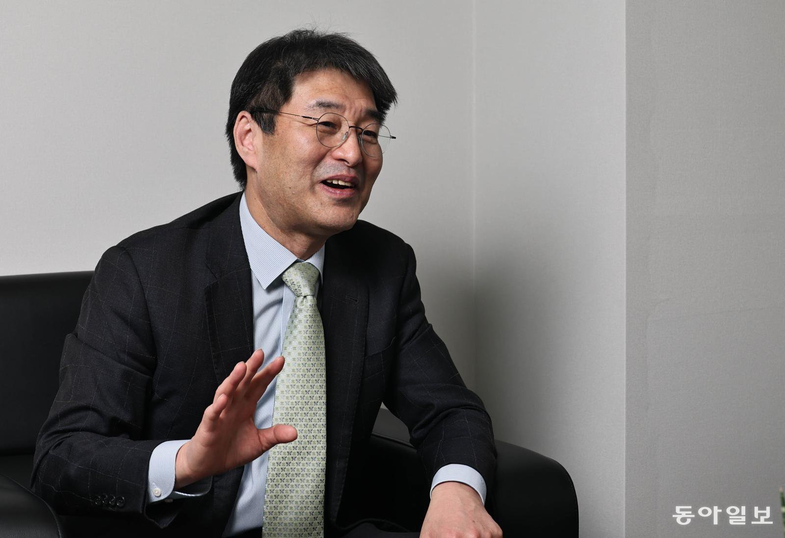 “AI로 글-그림-음악 제작…창작자 기여도에 따라 저작권 인정”