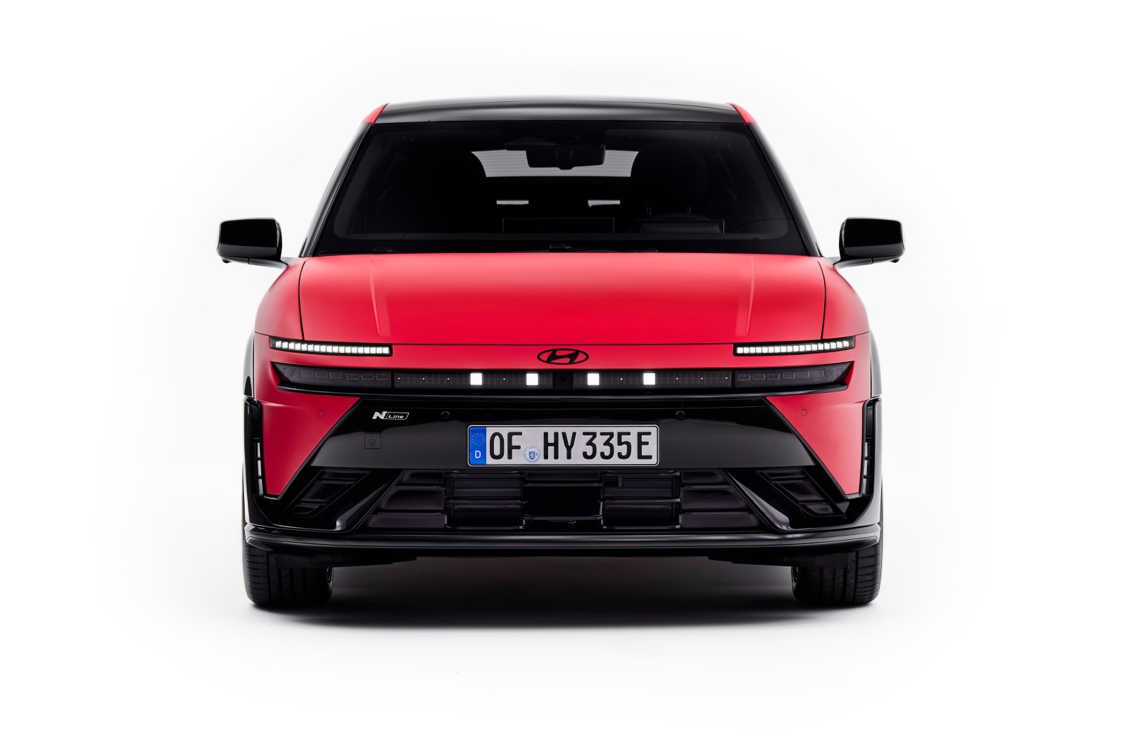 유럽 전용 ‘아이오닉 3’ 세계 첫 공개…소형 EV 시장 정조준