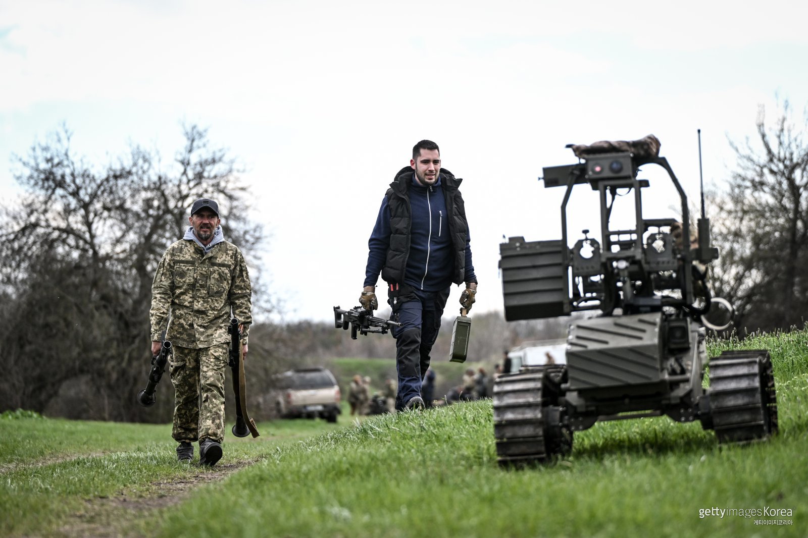 “병사 대신 ‘킬러 로봇’ 투입”…전쟁까지 바꾼 자동화